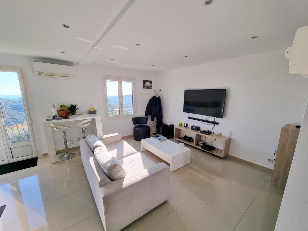 2 Pieces D'Exception Vue Mer Appartement Vence Buitenkant foto